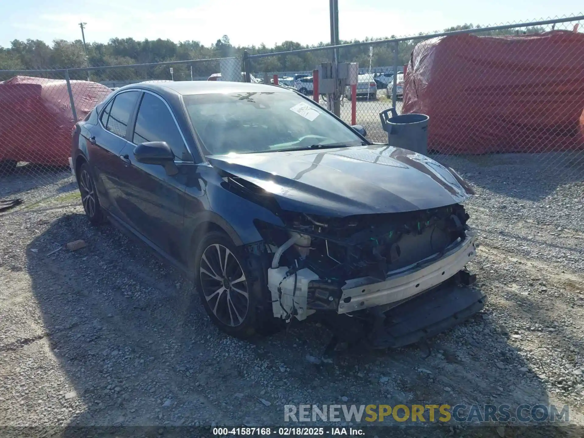 1 Photograph of a damaged car 4T1B11HK7KU705239 TOYOTA CAMRY 2019