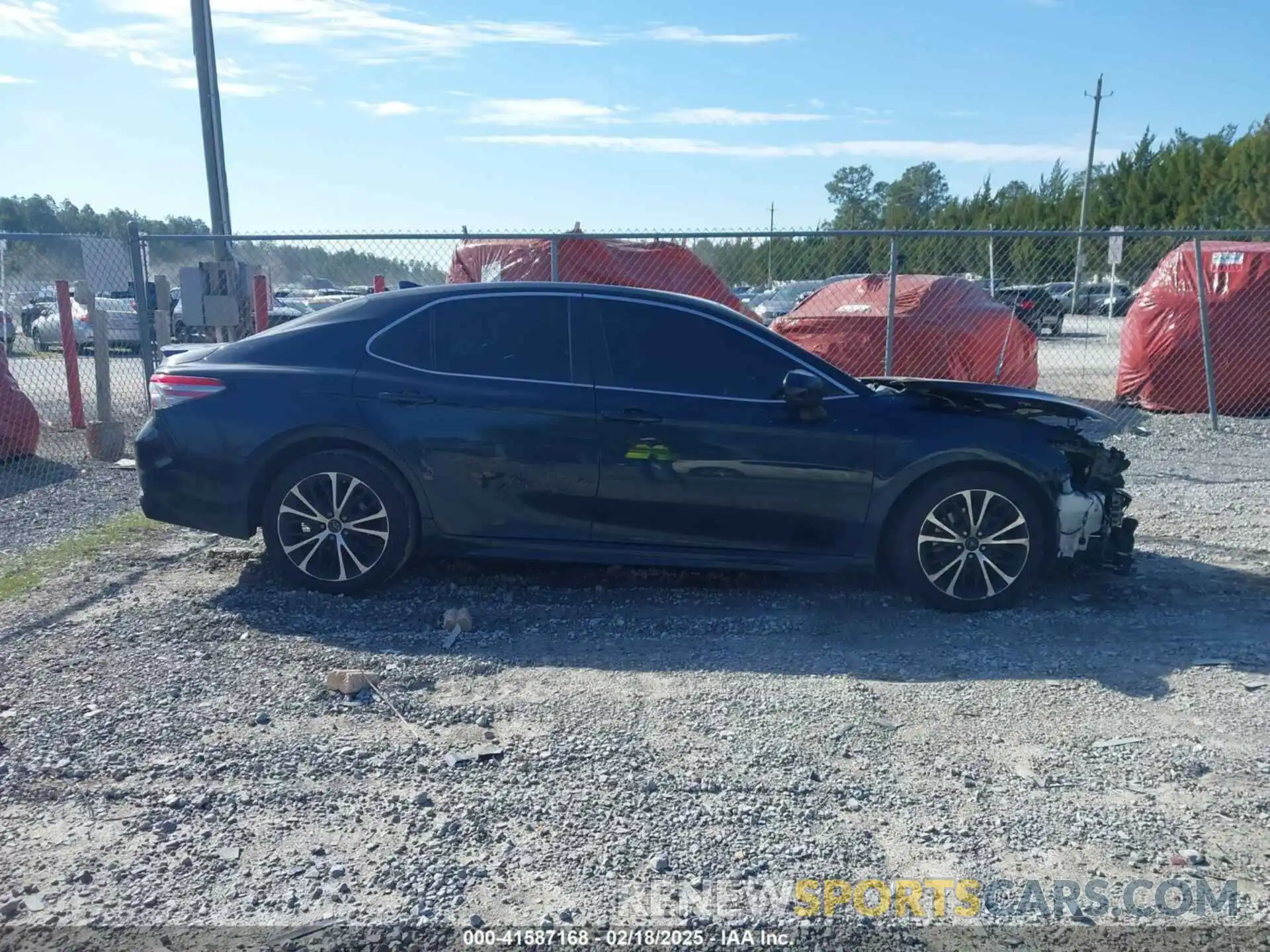 13 Photograph of a damaged car 4T1B11HK7KU705239 TOYOTA CAMRY 2019