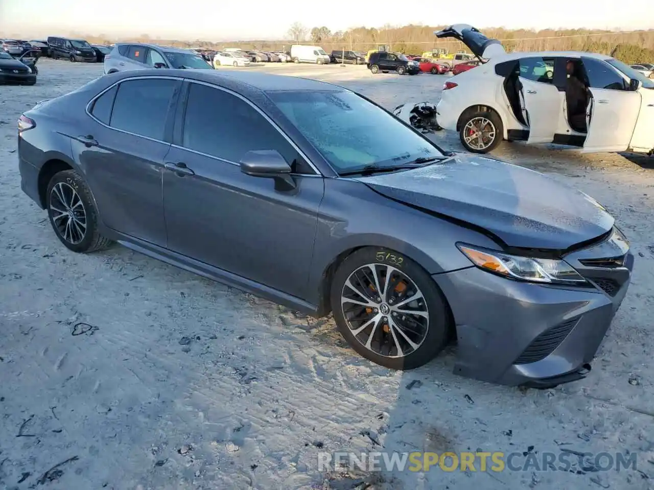 4 Photograph of a damaged car 4T1B11HK7KU705466 TOYOTA CAMRY 2019