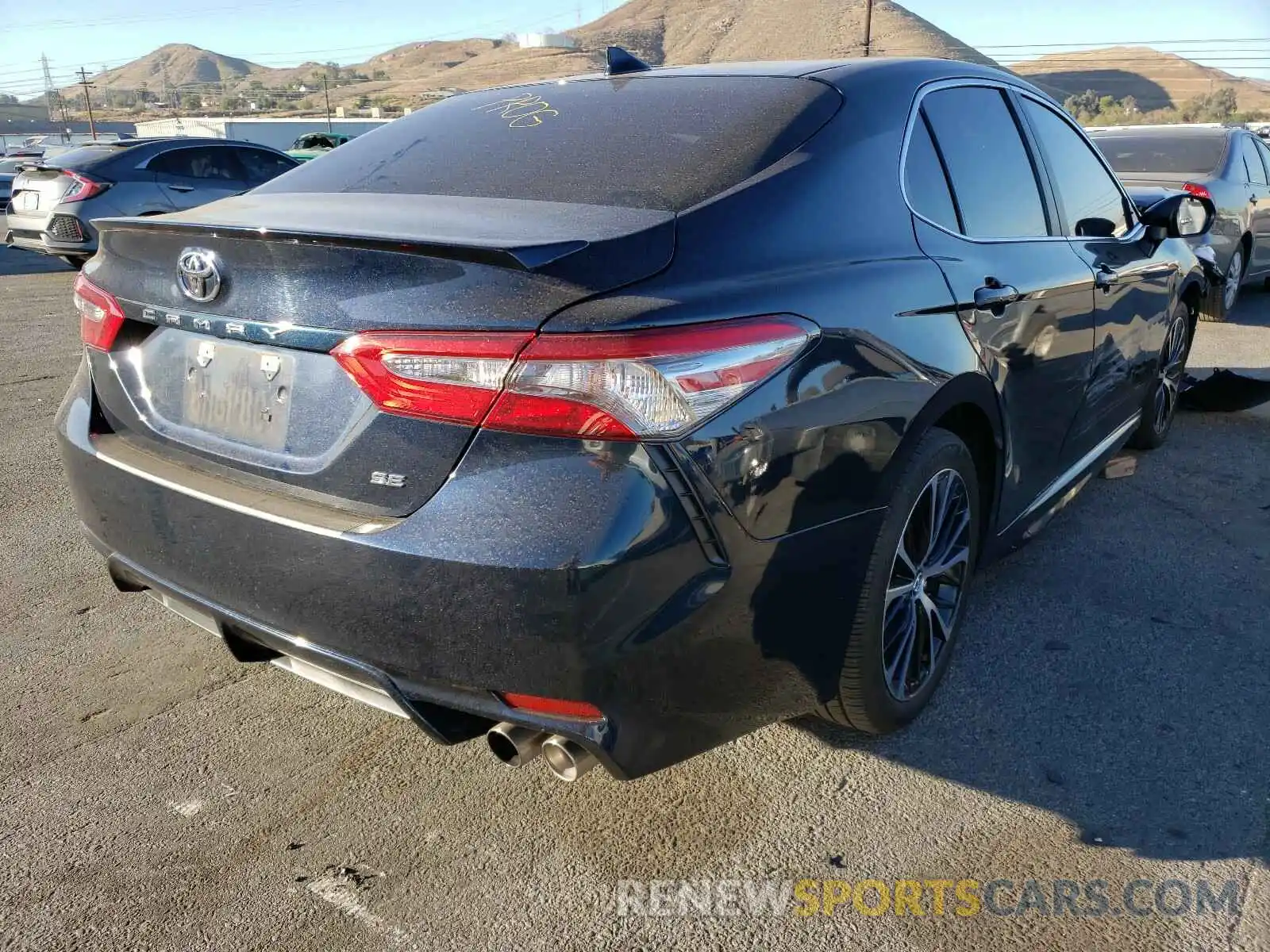 4 Photograph of a damaged car 4T1B11HK7KU713843 TOYOTA CAMRY 2019