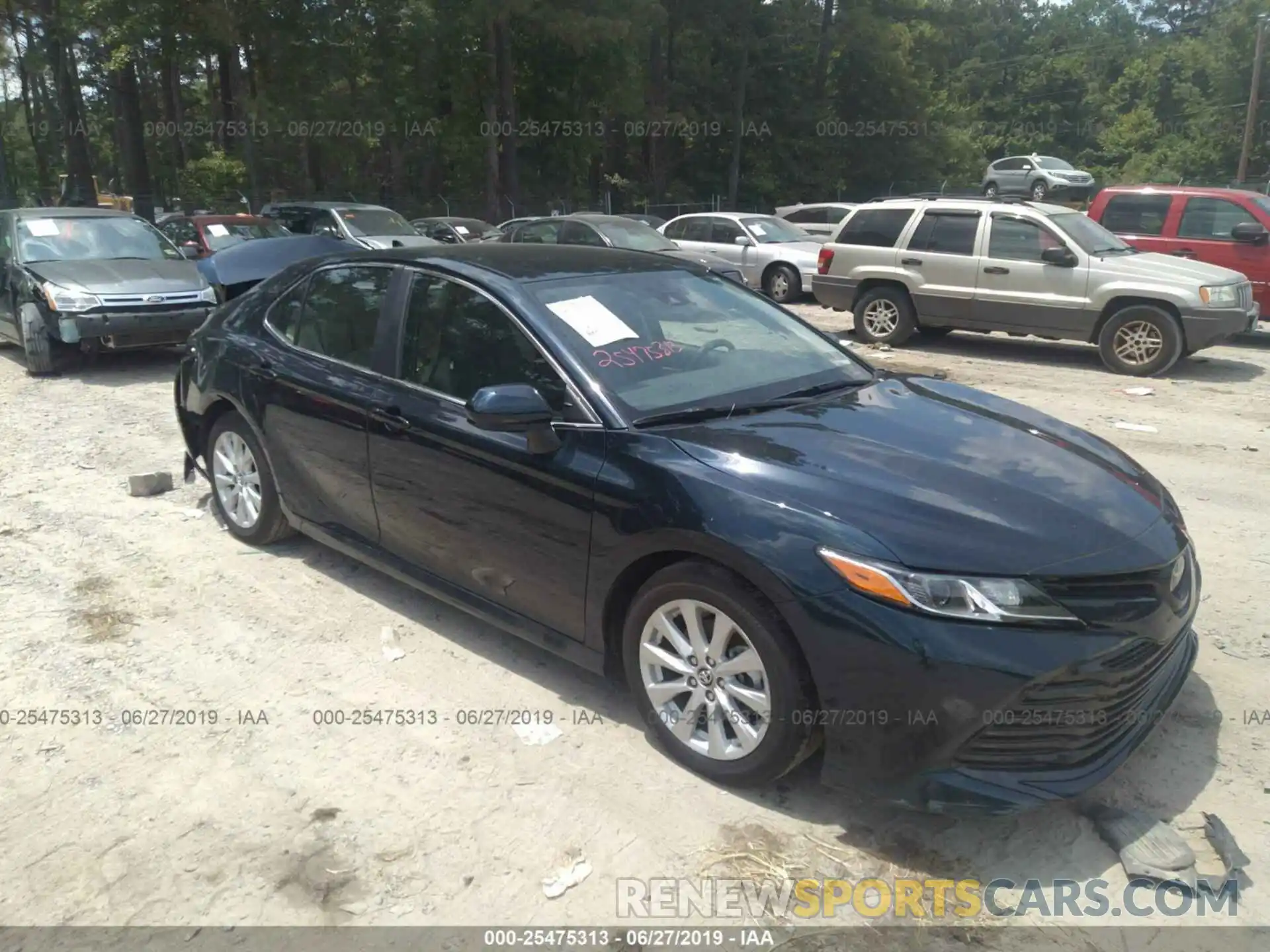 1 Photograph of a damaged car 4T1B11HK7KU714264 TOYOTA CAMRY 2019