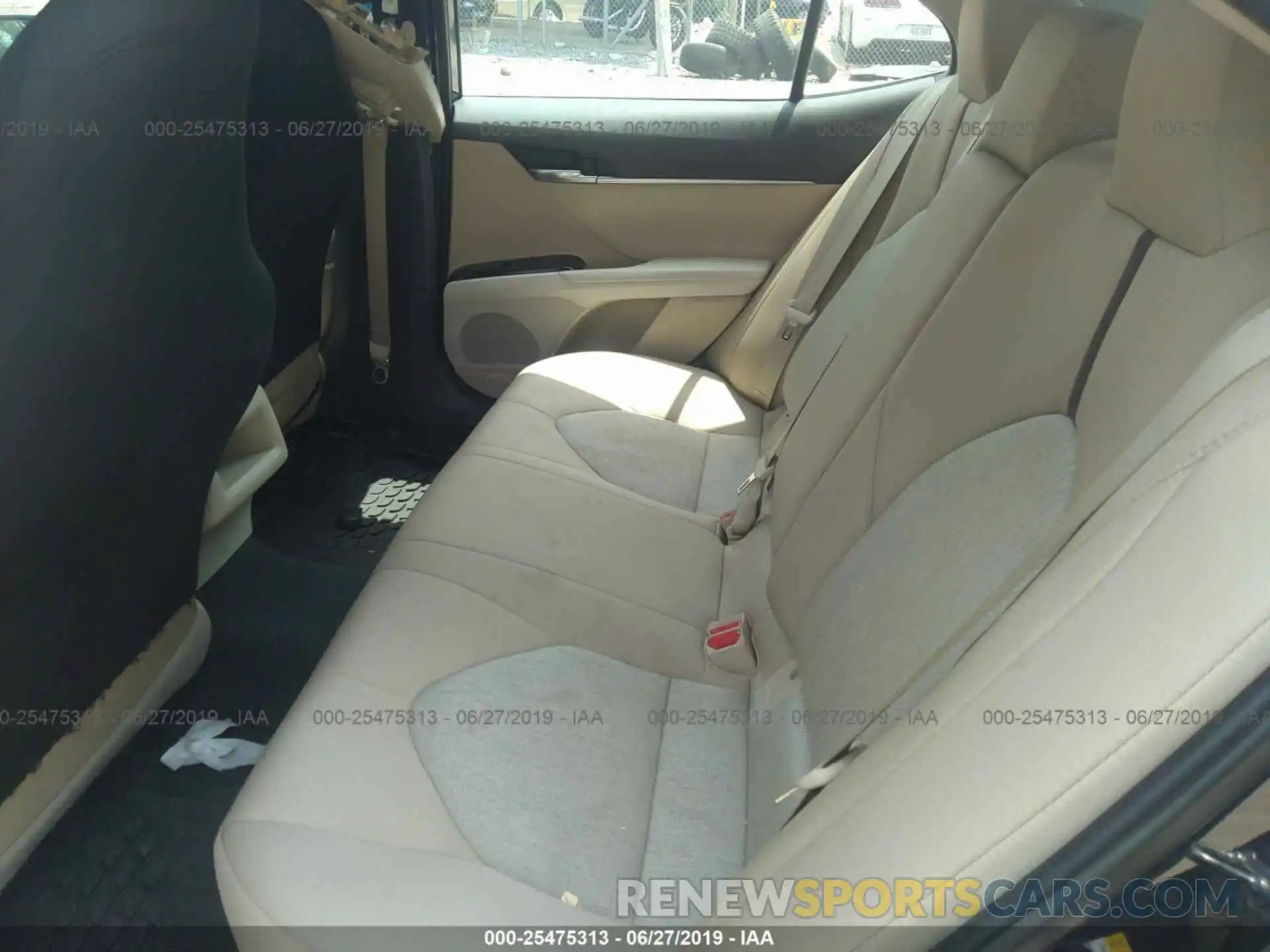 8 Photograph of a damaged car 4T1B11HK7KU714264 TOYOTA CAMRY 2019