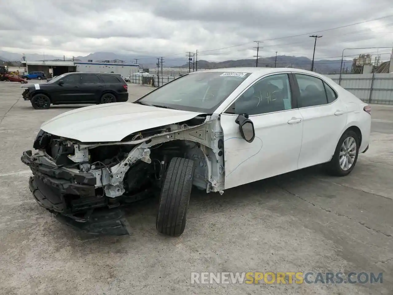 1 Photograph of a damaged car 4T1B11HK7KU715771 TOYOTA CAMRY 2019