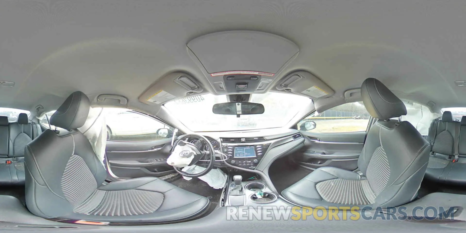 13 Photograph of a damaged car 4T1B11HK7KU722106 TOYOTA CAMRY 2019