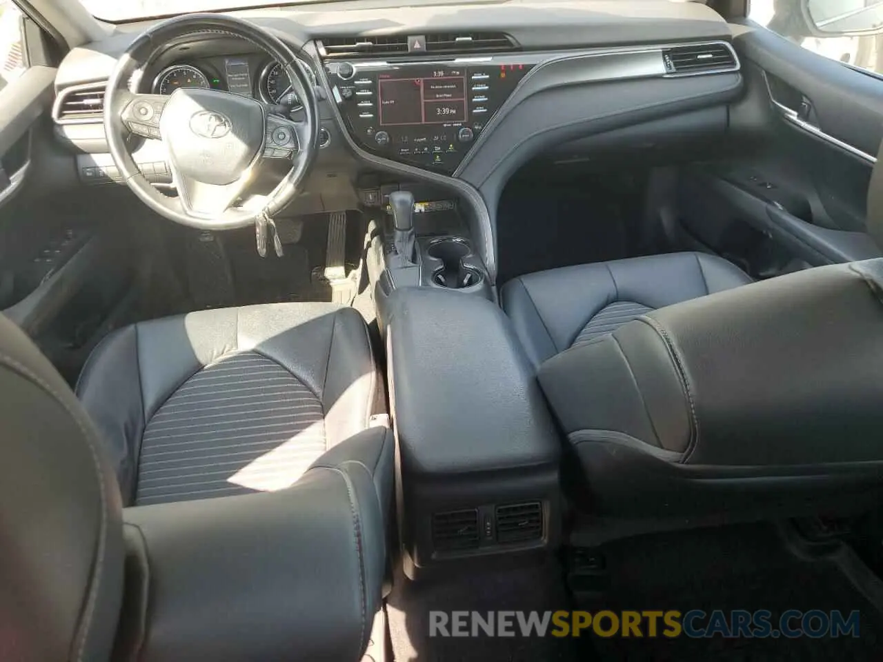 8 Photograph of a damaged car 4T1B11HK7KU728648 TOYOTA CAMRY 2019