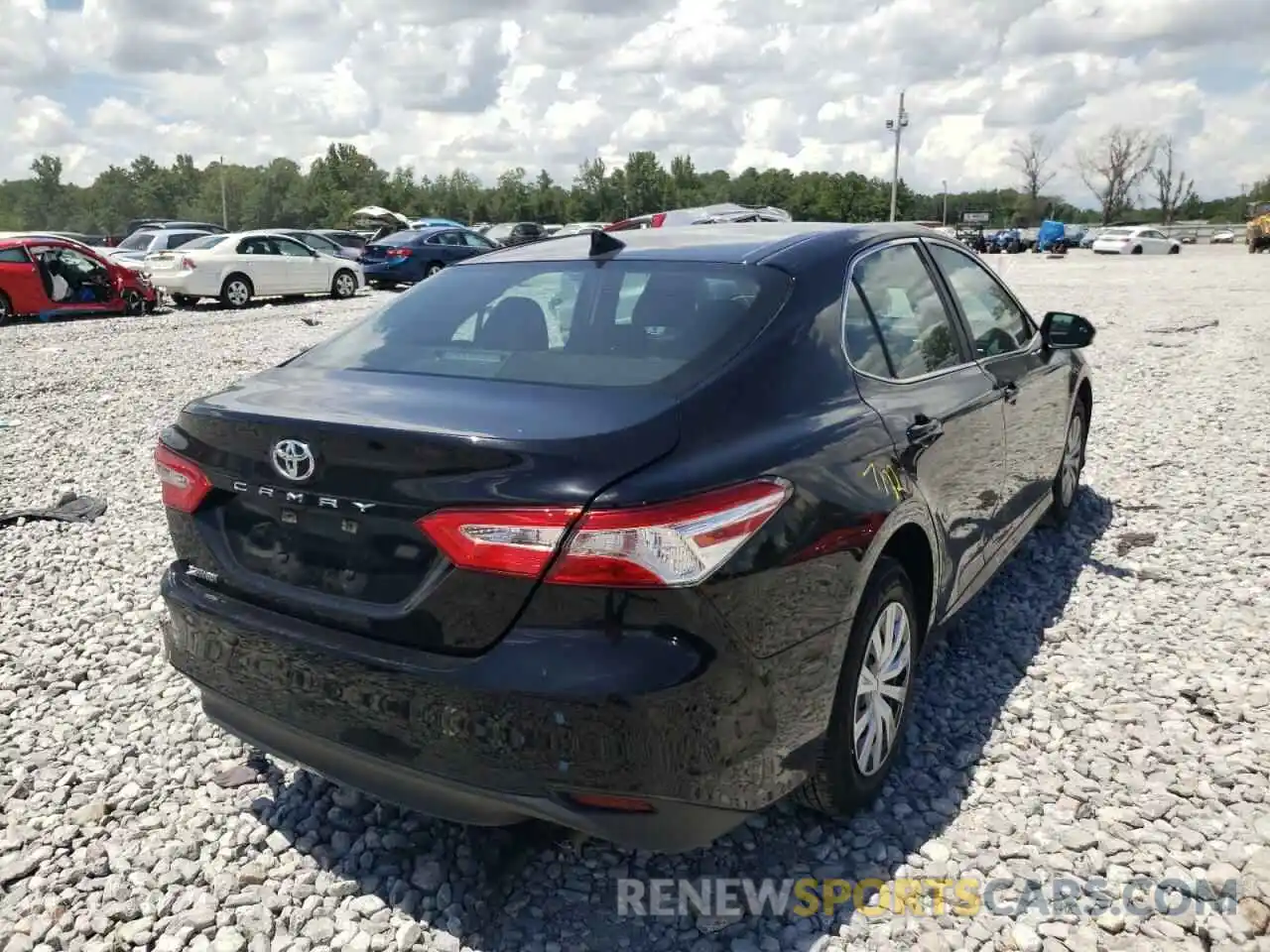 4 Photograph of a damaged car 4T1B11HK7KU732005 TOYOTA CAMRY 2019