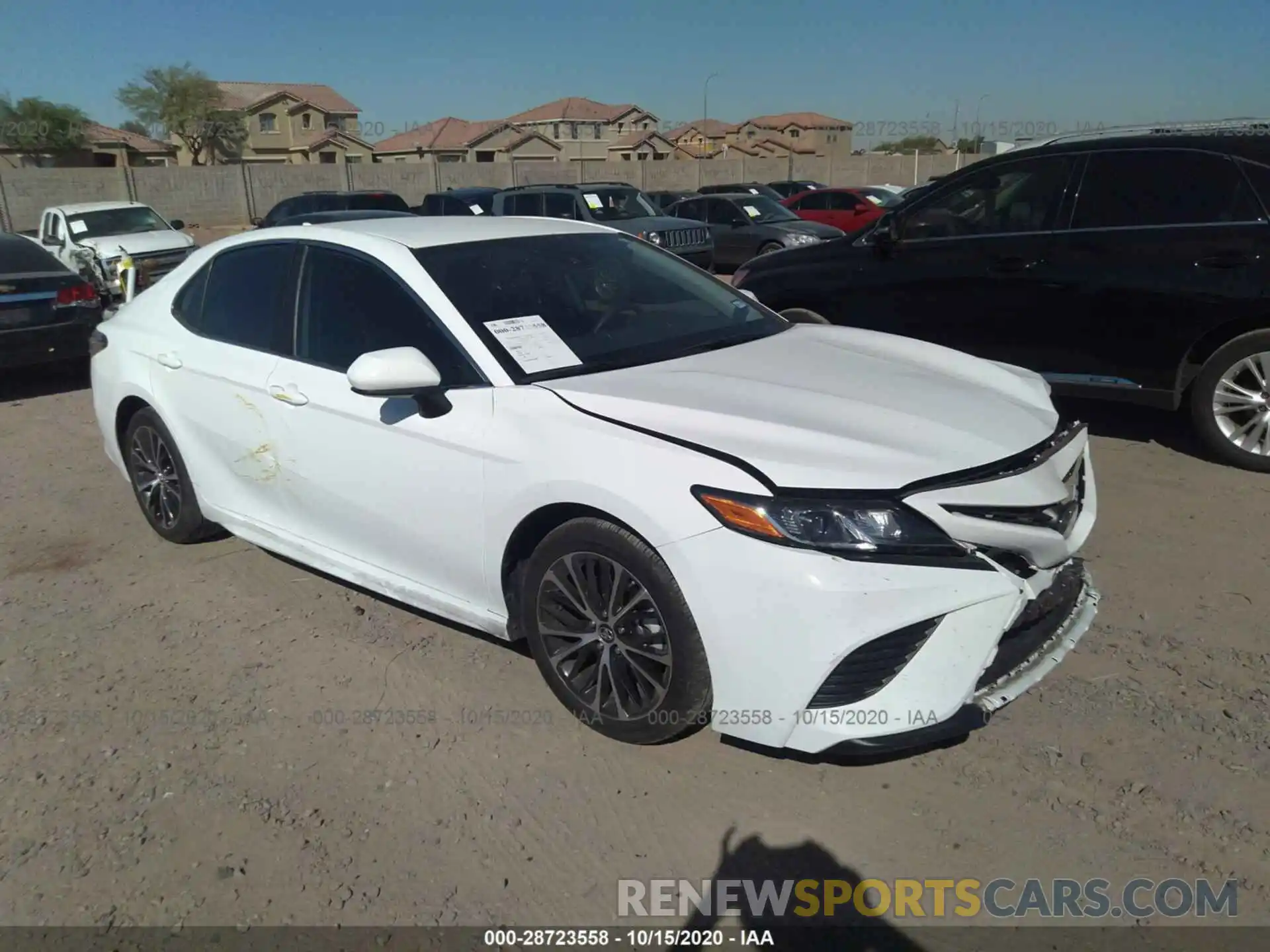 1 Photograph of a damaged car 4T1B11HK7KU732103 TOYOTA CAMRY 2019