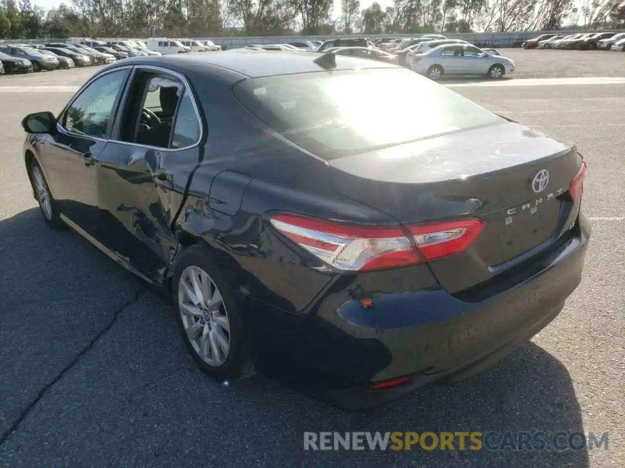 3 Photograph of a damaged car 4T1B11HK7KU736572 TOYOTA CAMRY 2019