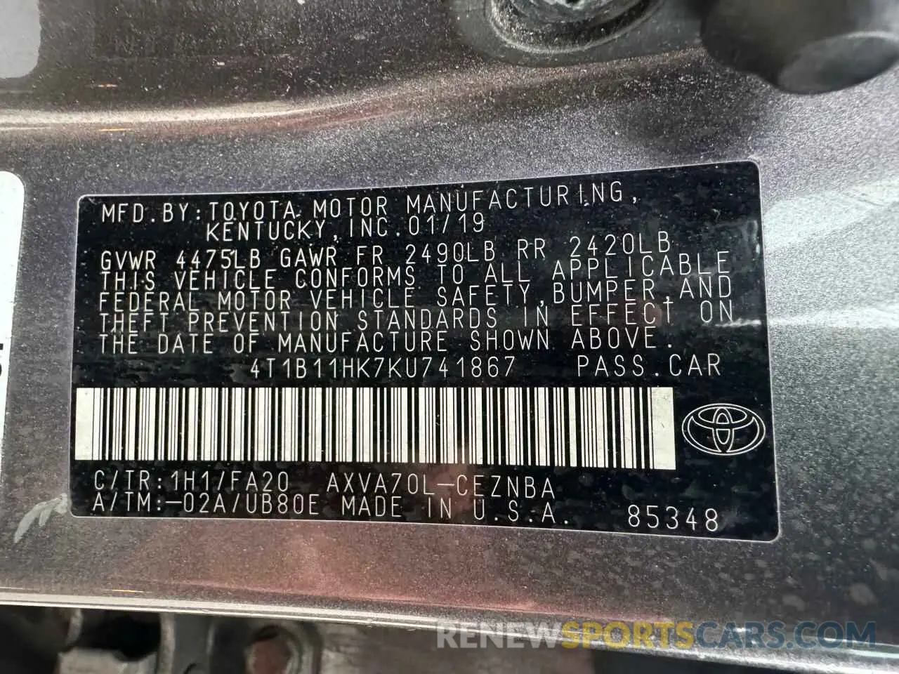 10 Photograph of a damaged car 4T1B11HK7KU741867 TOYOTA CAMRY 2019