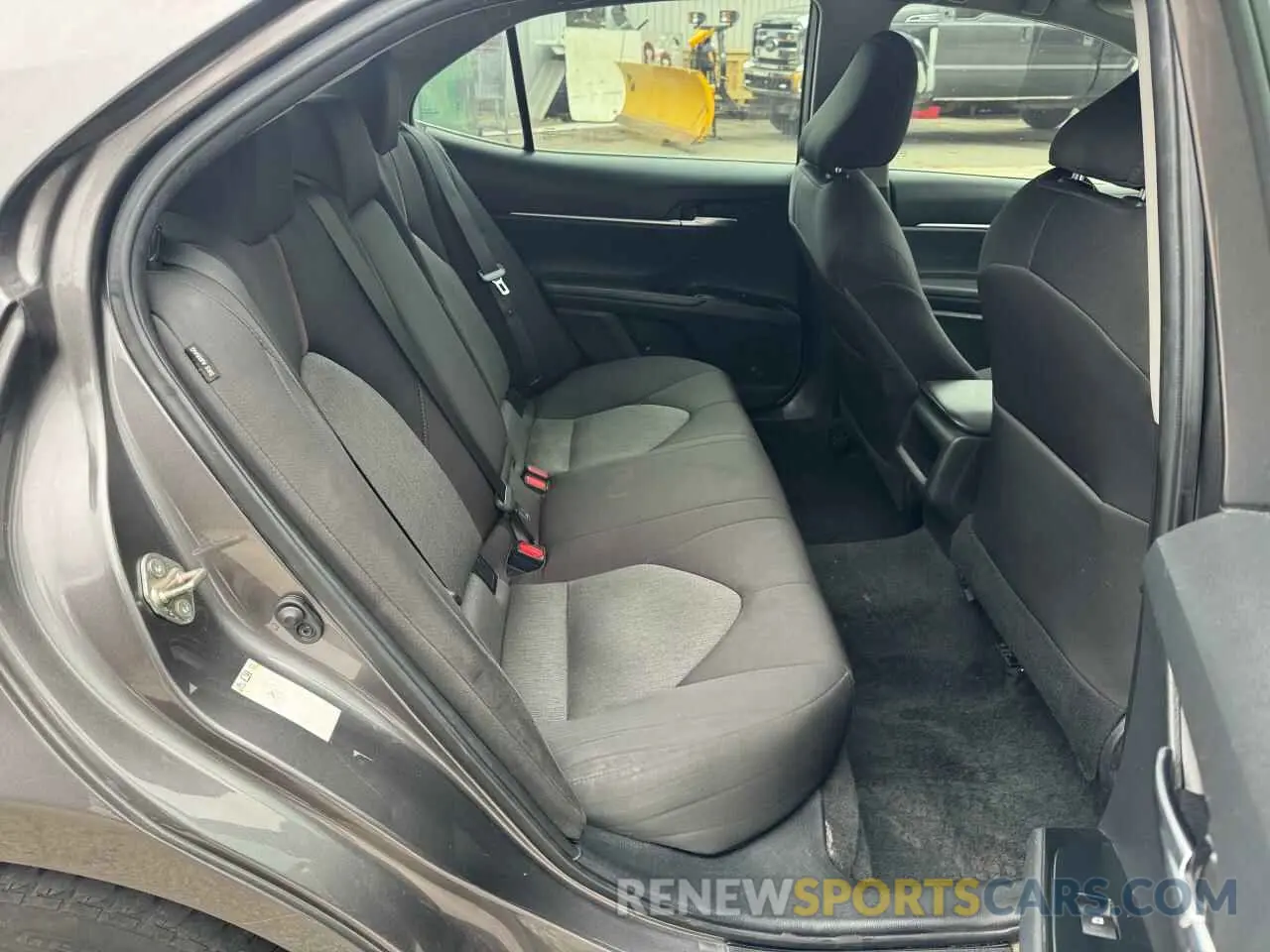 6 Photograph of a damaged car 4T1B11HK7KU741867 TOYOTA CAMRY 2019
