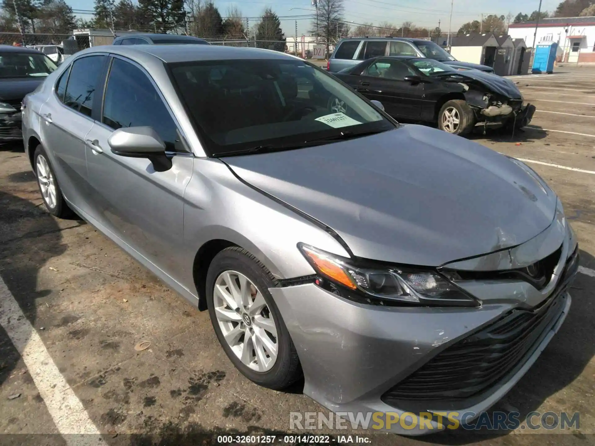 1 Photograph of a damaged car 4T1B11HK7KU742663 TOYOTA CAMRY 2019