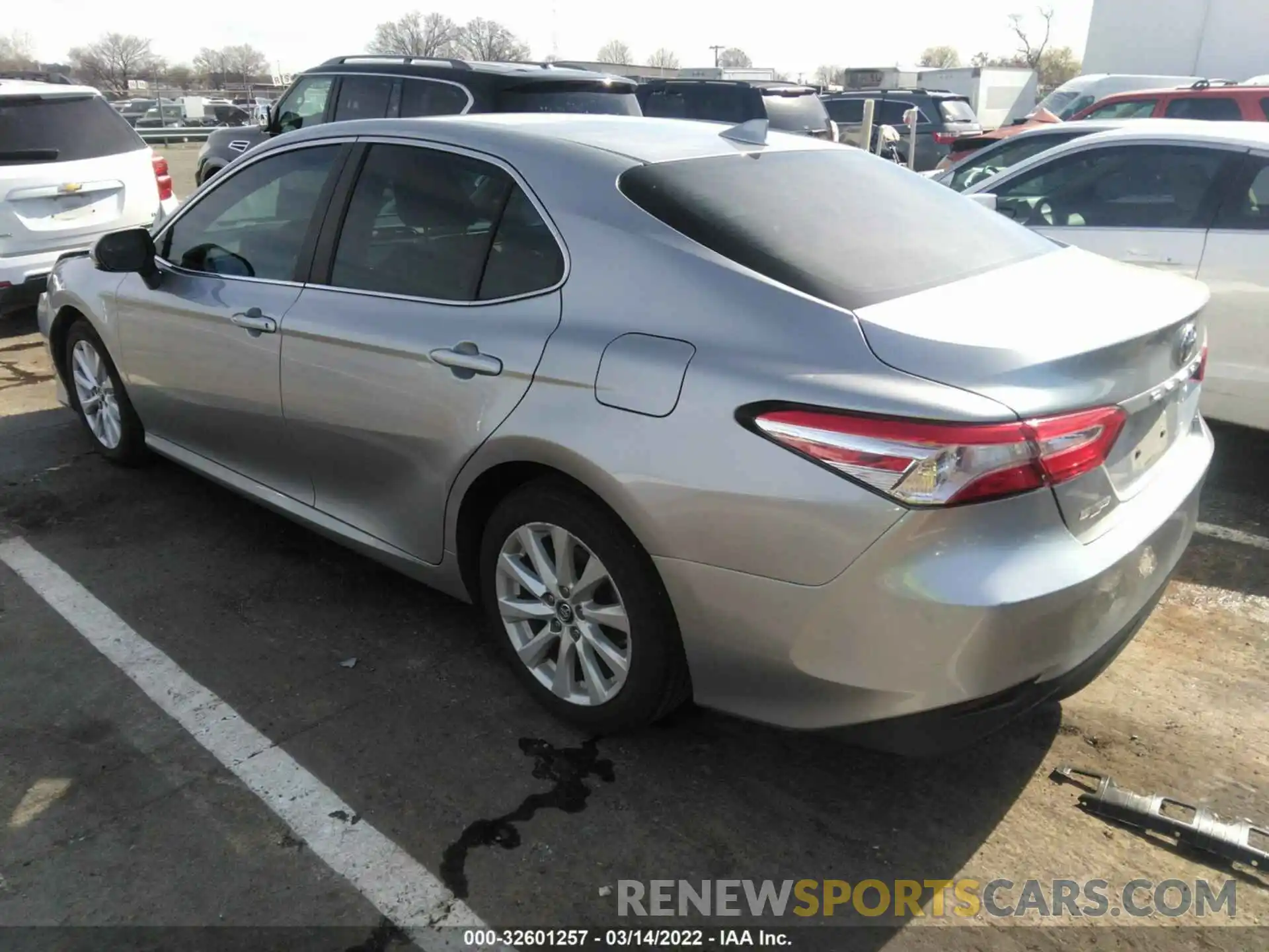 3 Photograph of a damaged car 4T1B11HK7KU742663 TOYOTA CAMRY 2019