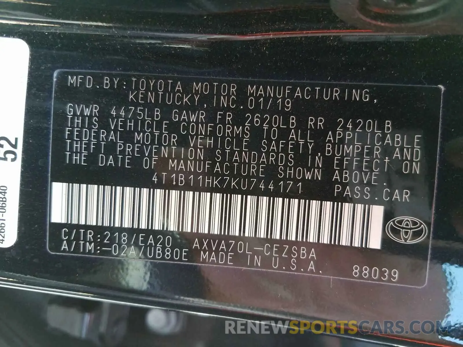 10 Photograph of a damaged car 4T1B11HK7KU744171 TOYOTA CAMRY 2019