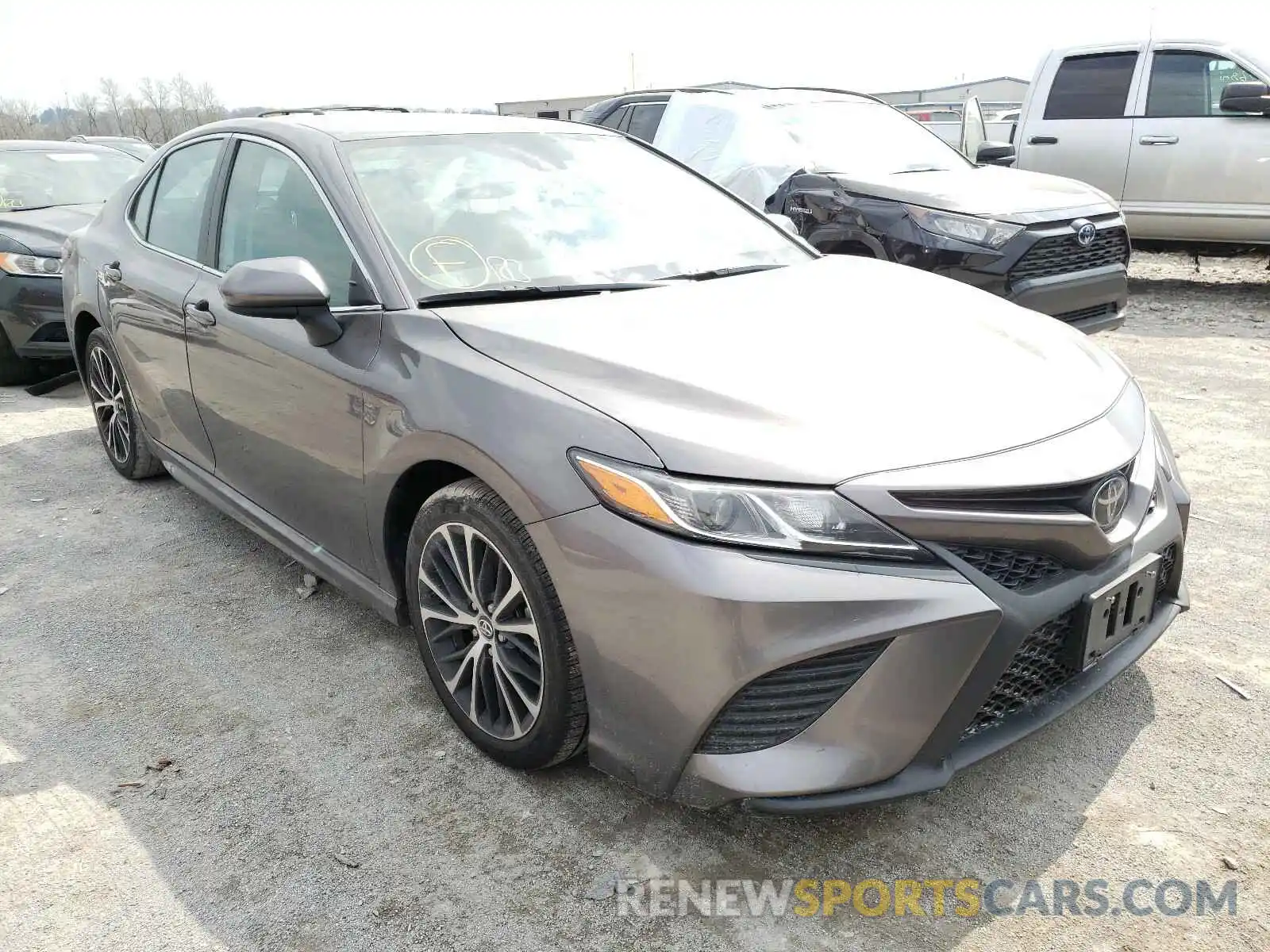 1 Photograph of a damaged car 4T1B11HK7KU747779 TOYOTA CAMRY 2019