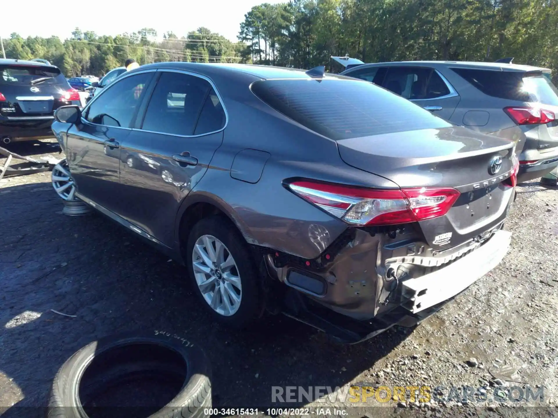 3 Photograph of a damaged car 4T1B11HK7KU747815 TOYOTA CAMRY 2019