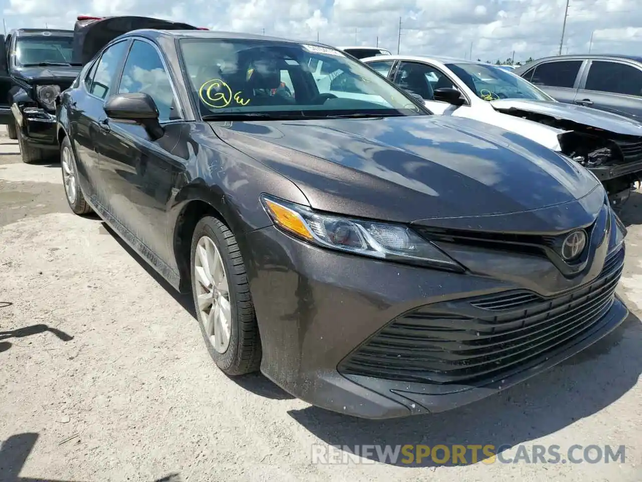 1 Photograph of a damaged car 4T1B11HK7KU749970 TOYOTA CAMRY 2019