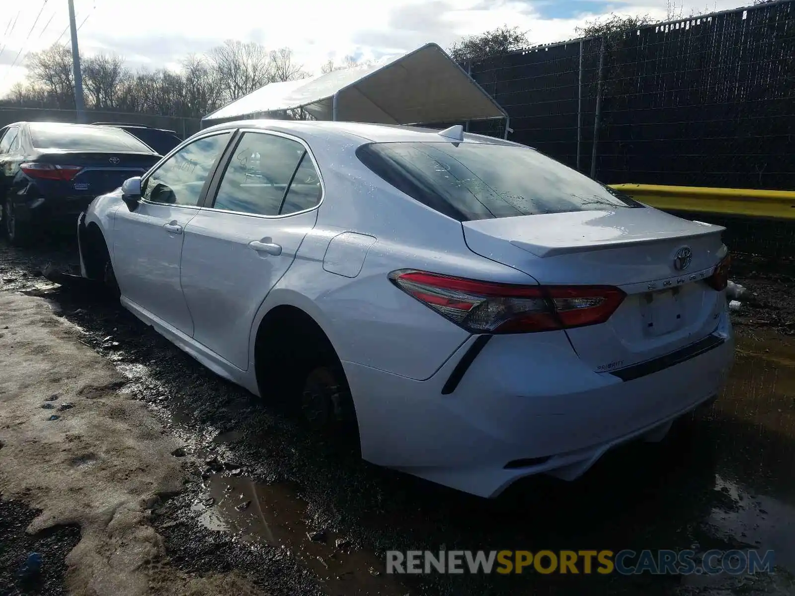 3 Photograph of a damaged car 4T1B11HK7KU753078 TOYOTA CAMRY 2019