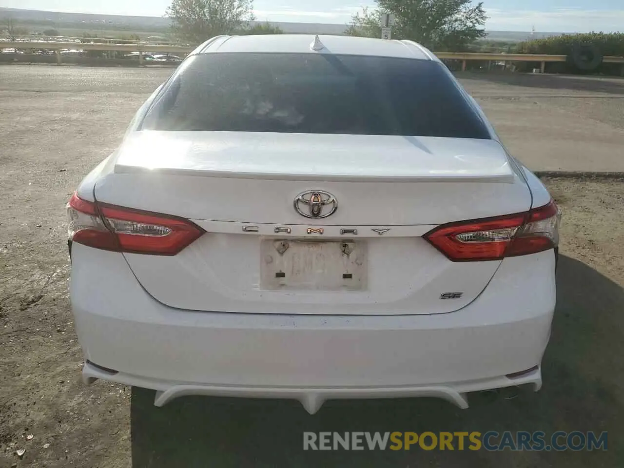 6 Photograph of a damaged car 4T1B11HK7KU753713 TOYOTA CAMRY 2019