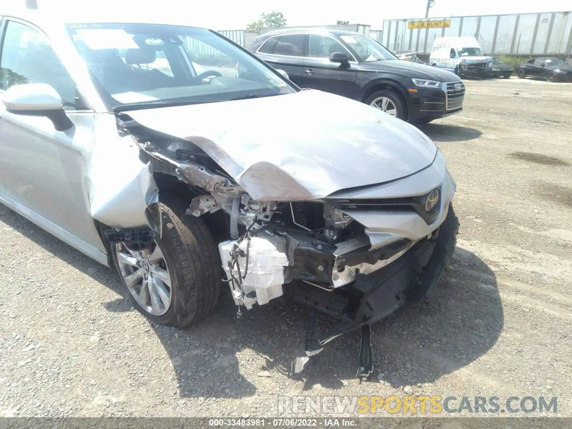 6 Photograph of a damaged car 4T1B11HK7KU753856 TOYOTA CAMRY 2019