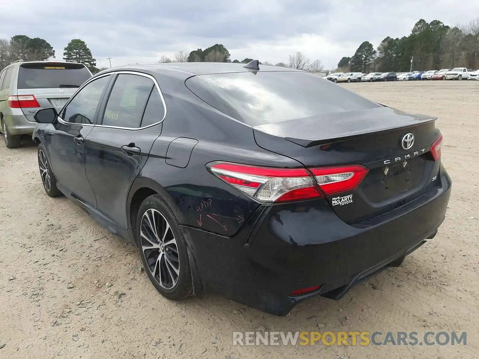 3 Photograph of a damaged car 4T1B11HK7KU757874 TOYOTA CAMRY 2019