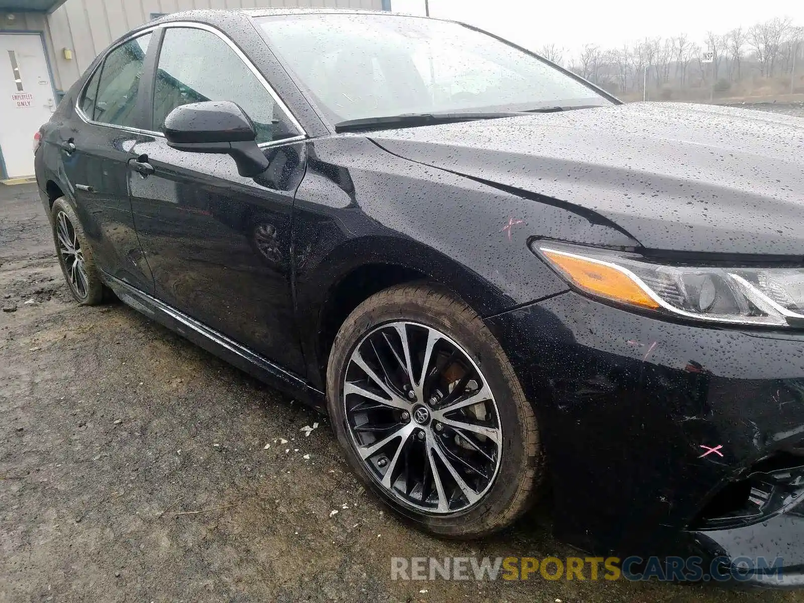 9 Photograph of a damaged car 4T1B11HK7KU760533 TOYOTA CAMRY 2019