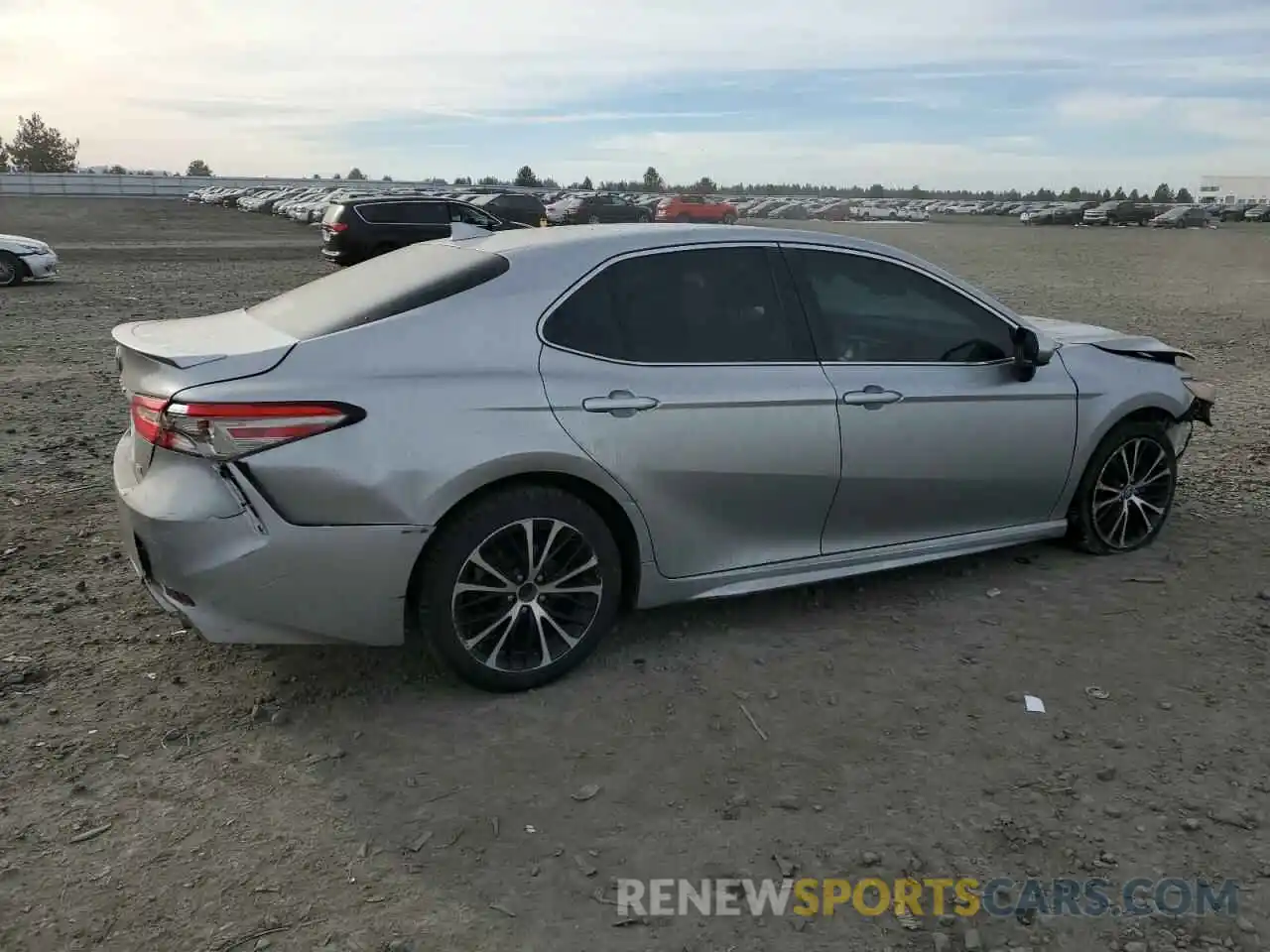 3 Photograph of a damaged car 4T1B11HK7KU763822 TOYOTA CAMRY 2019