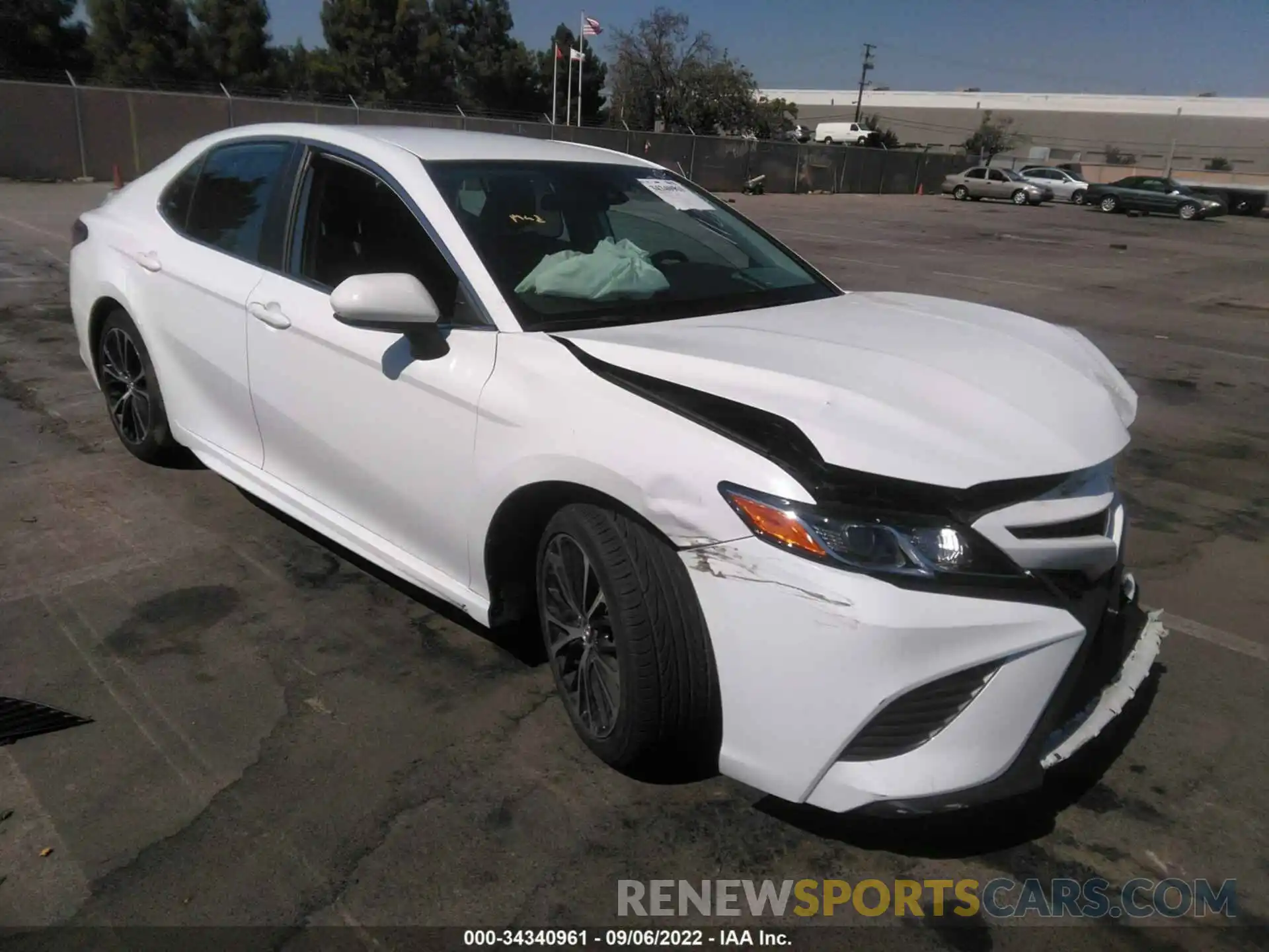 1 Photograph of a damaged car 4T1B11HK7KU765358 TOYOTA CAMRY 2019