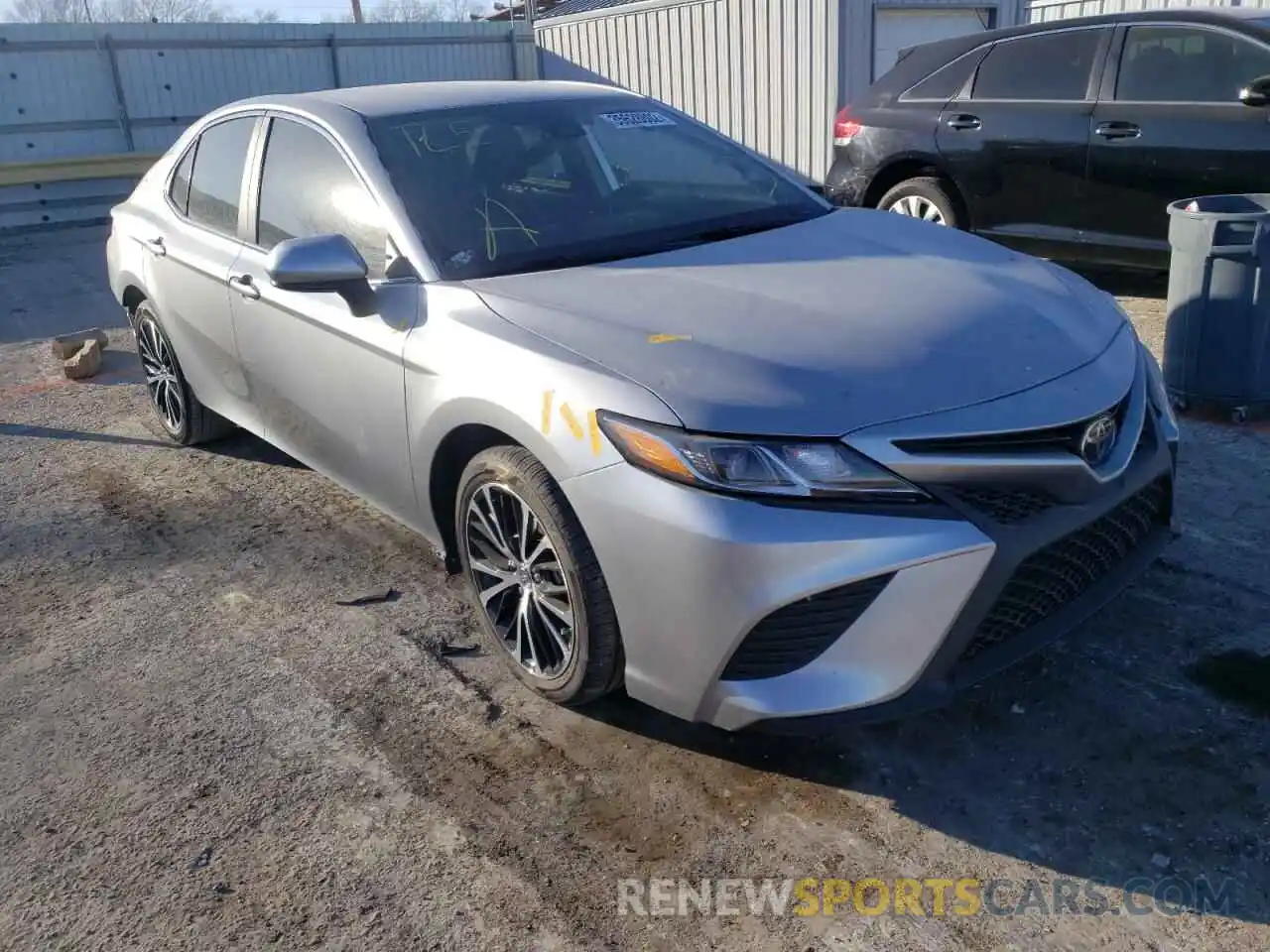 1 Photograph of a damaged car 4T1B11HK7KU765375 TOYOTA CAMRY 2019