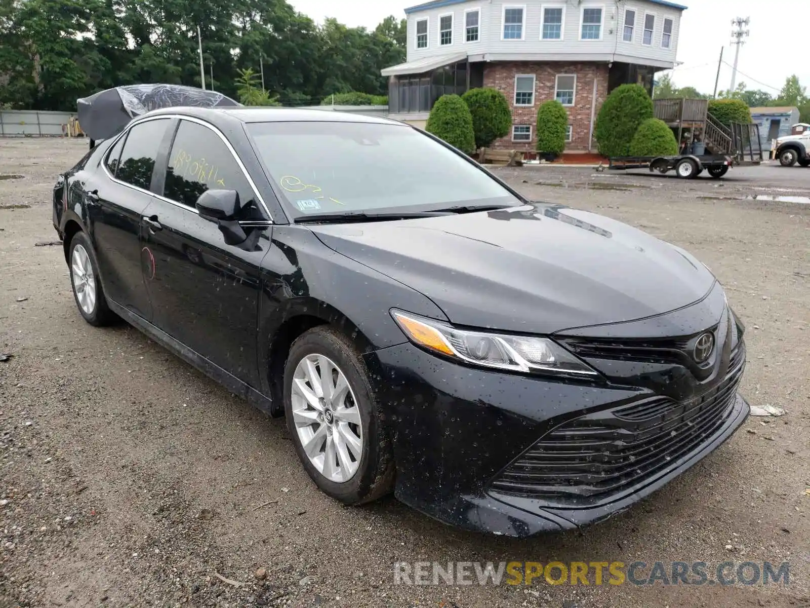 1 Photograph of a damaged car 4T1B11HK7KU767112 TOYOTA CAMRY 2019