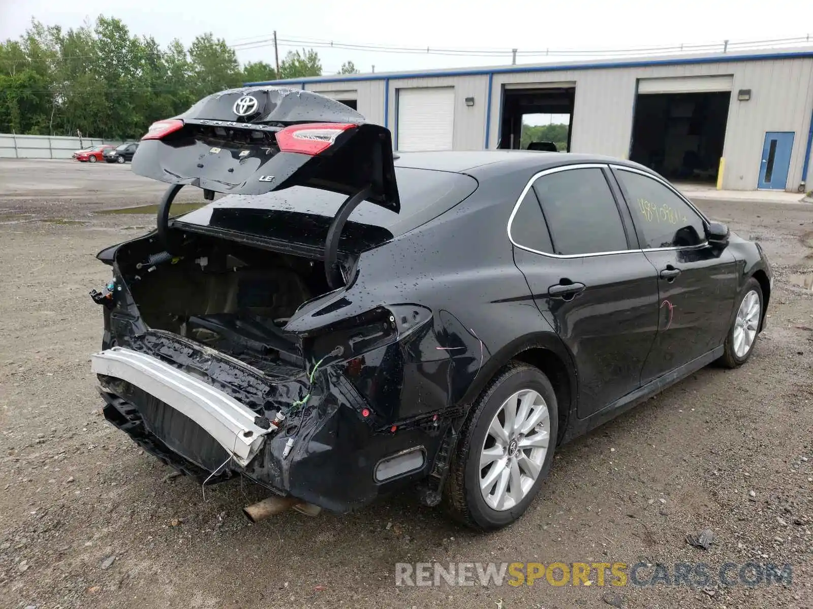 4 Photograph of a damaged car 4T1B11HK7KU767112 TOYOTA CAMRY 2019