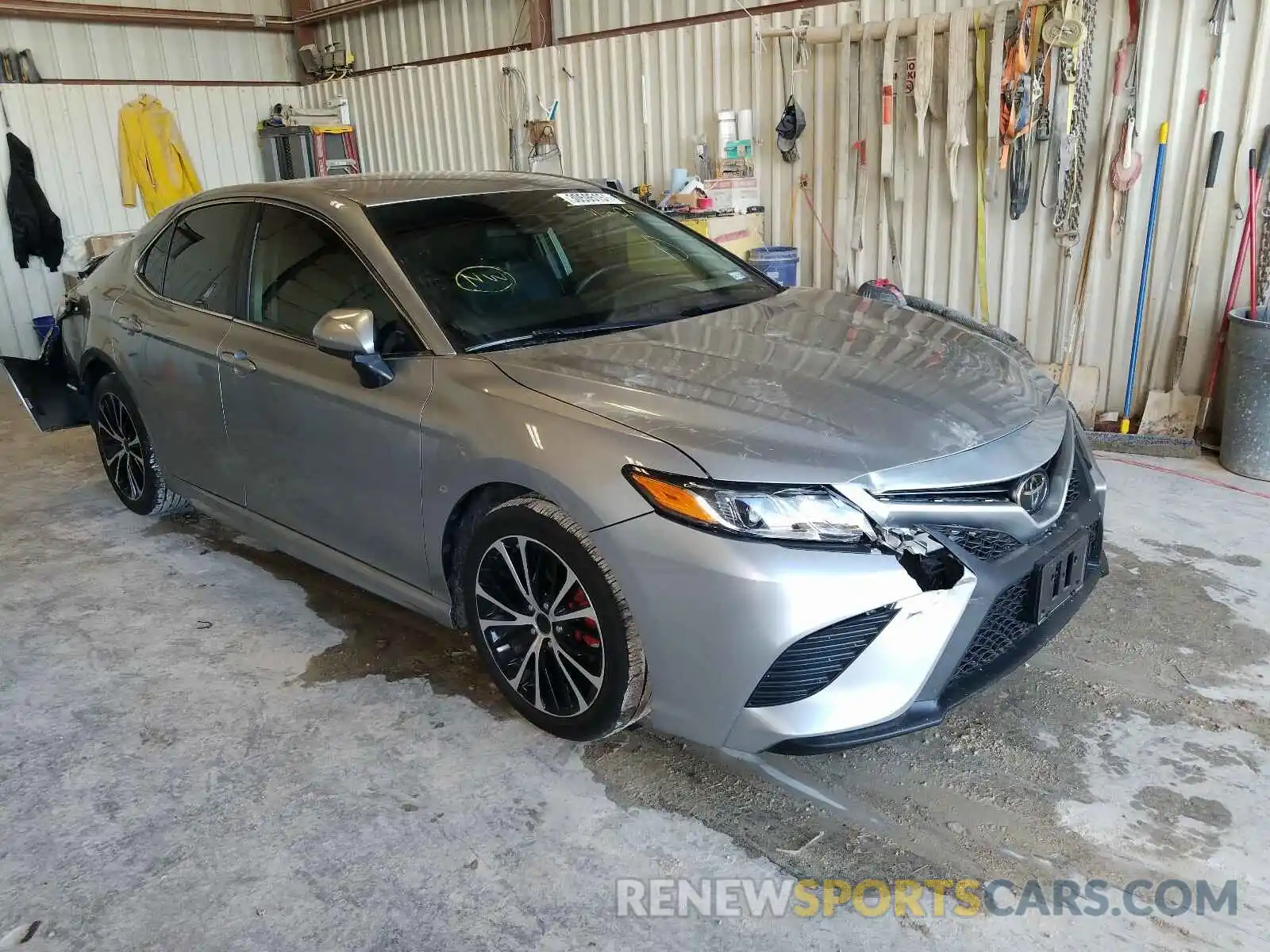 1 Photograph of a damaged car 4T1B11HK7KU767448 TOYOTA CAMRY 2019