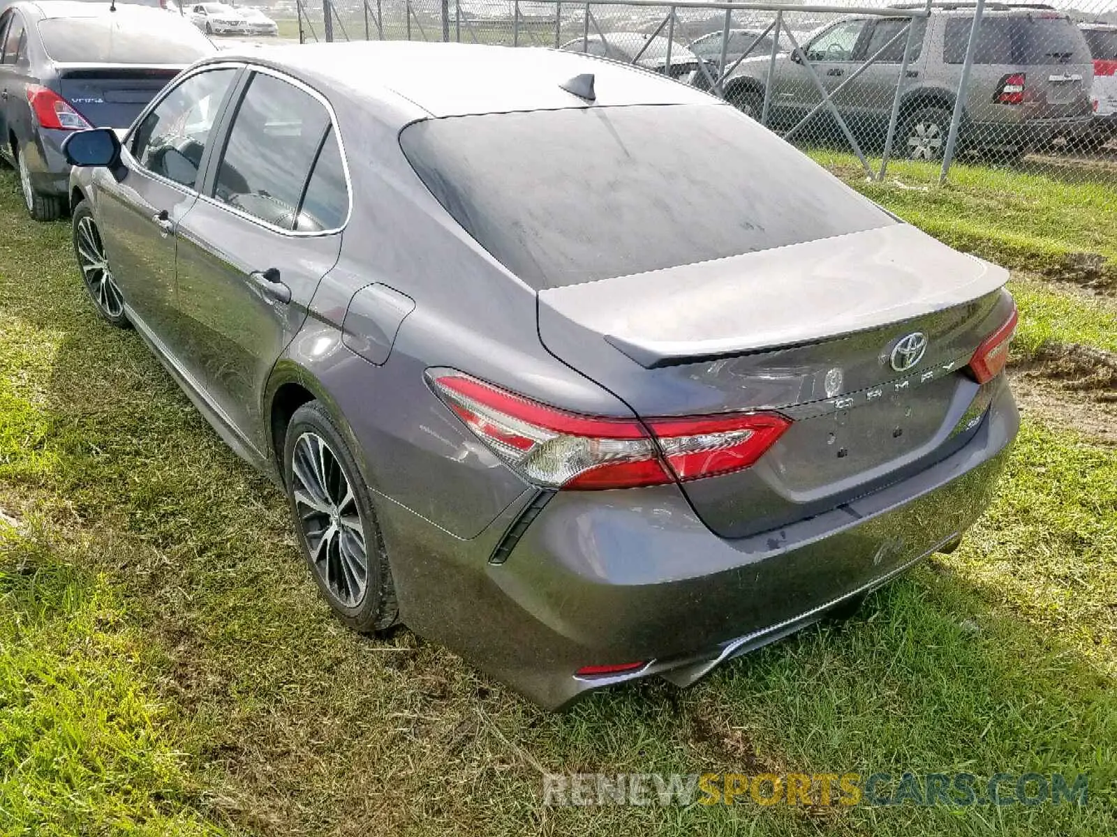 3 Photograph of a damaged car 4T1B11HK7KU767532 TOYOTA CAMRY 2019