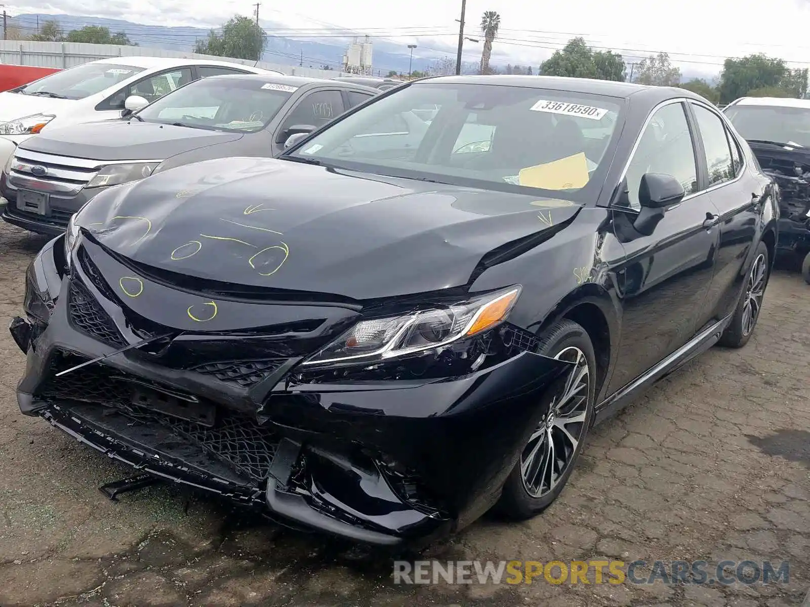 2 Photograph of a damaged car 4T1B11HK7KU768731 TOYOTA CAMRY 2019