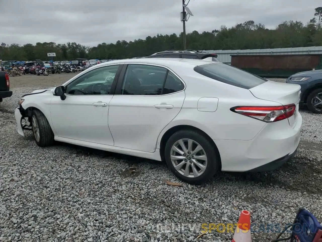 2 Photograph of a damaged car 4T1B11HK7KU769152 TOYOTA CAMRY 2019