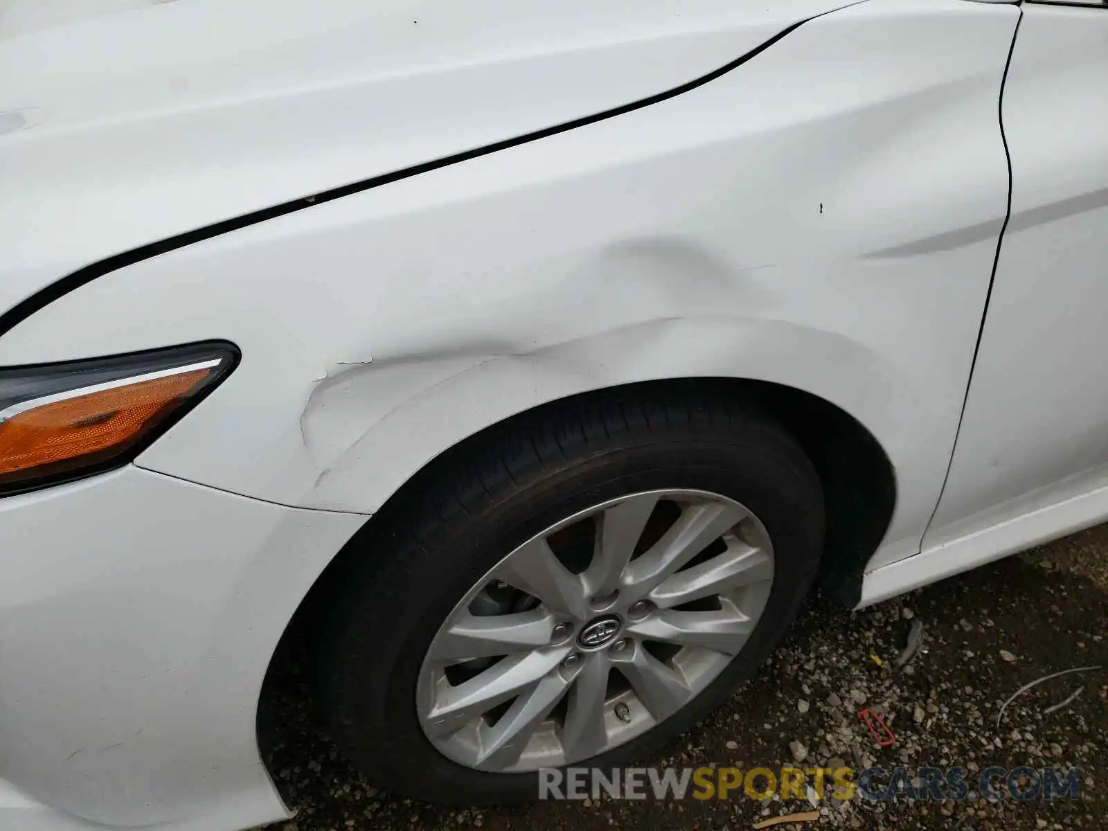 9 Photograph of a damaged car 4T1B11HK7KU773976 TOYOTA CAMRY 2019