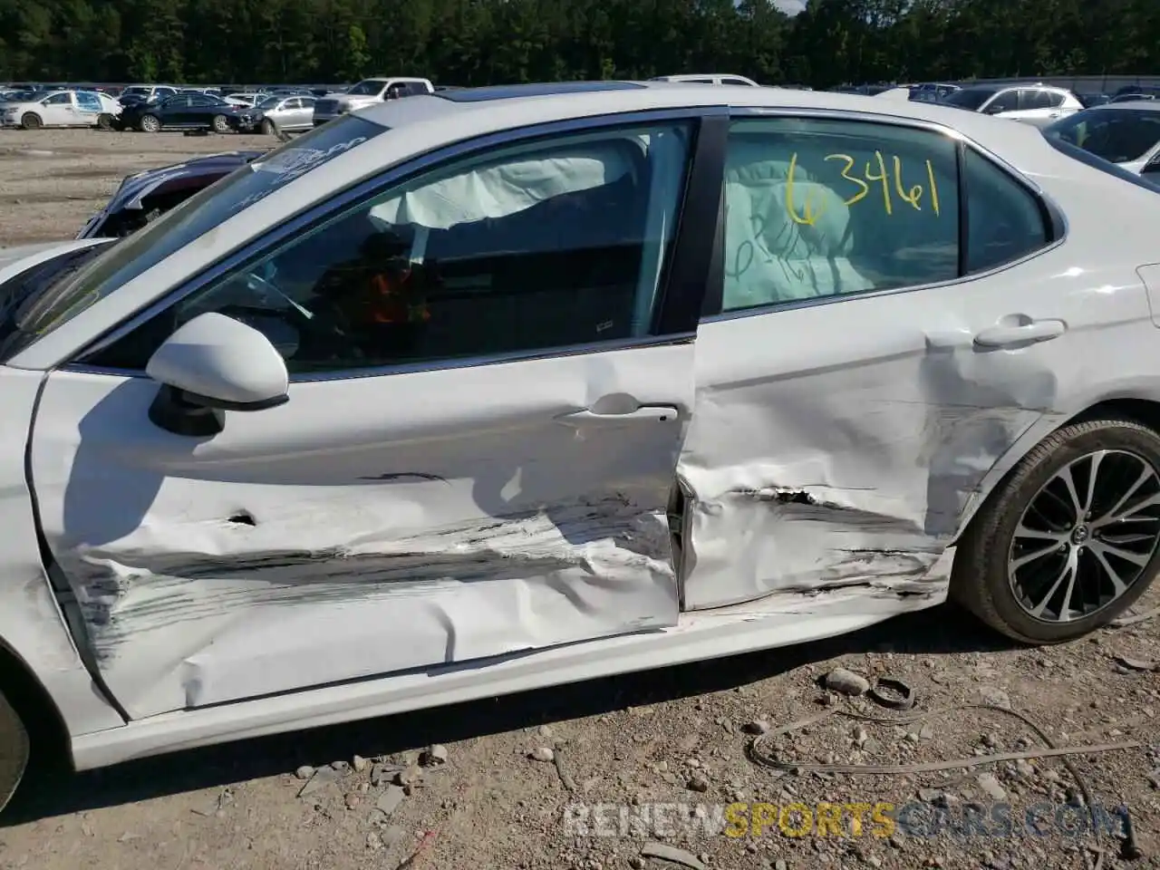 9 Photograph of a damaged car 4T1B11HK7KU780376 TOYOTA CAMRY 2019