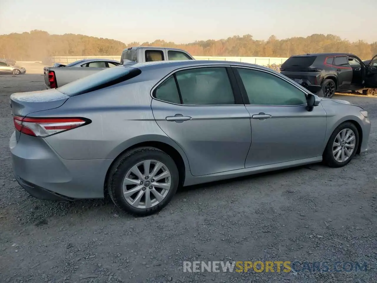 3 Photograph of a damaged car 4T1B11HK7KU781723 TOYOTA CAMRY 2019