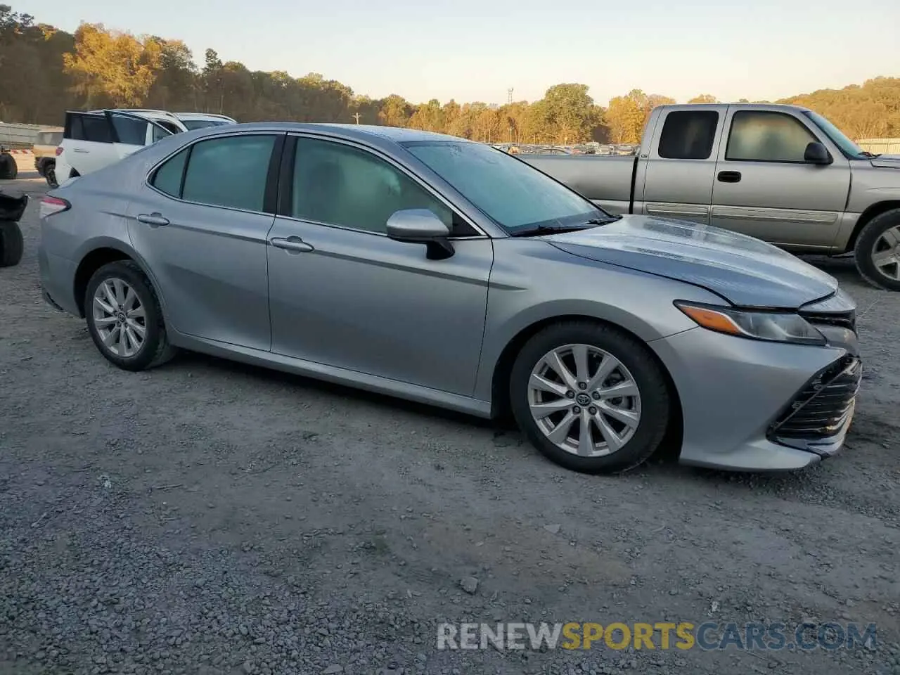 4 Photograph of a damaged car 4T1B11HK7KU781723 TOYOTA CAMRY 2019