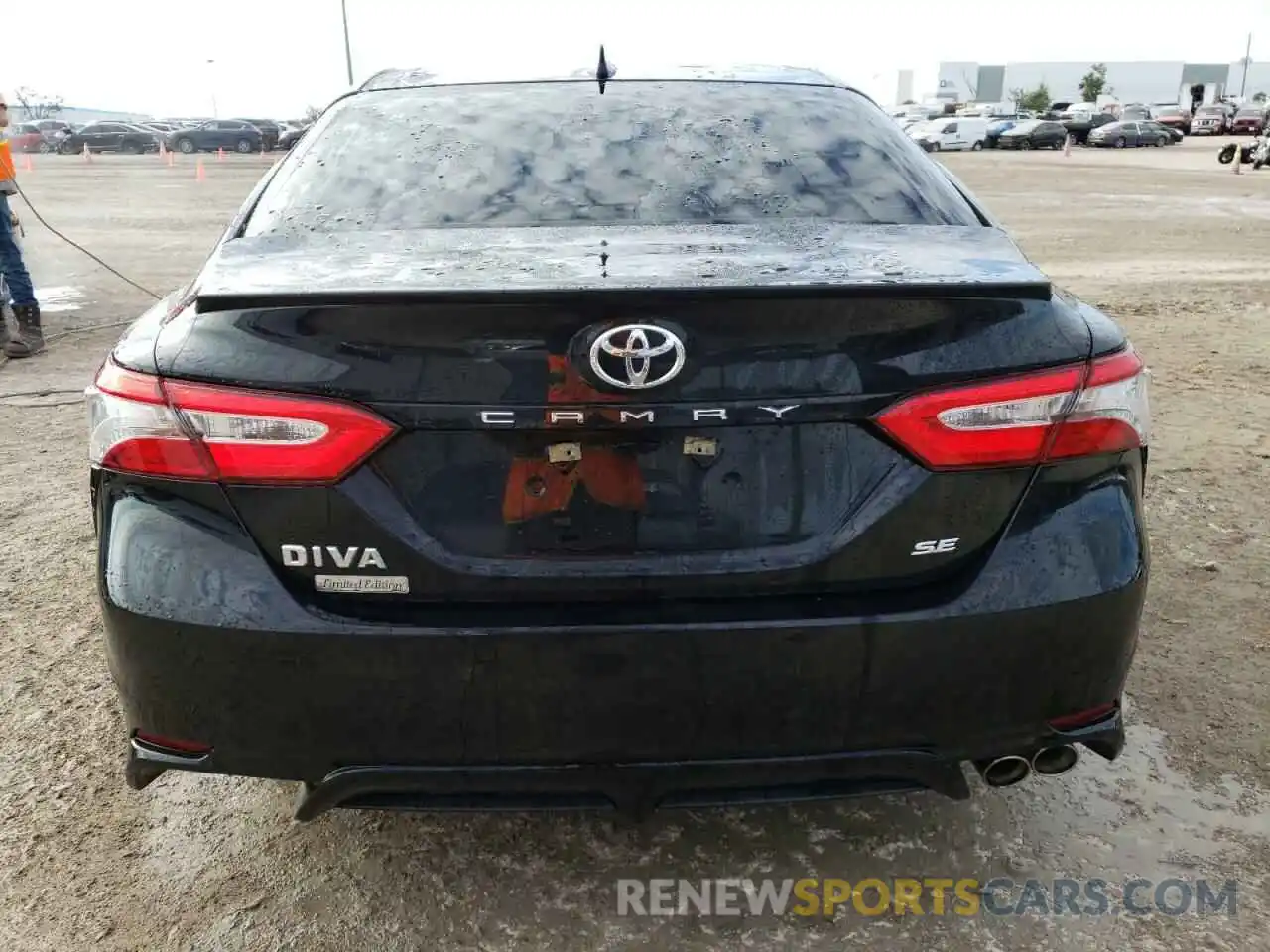 6 Photograph of a damaged car 4T1B11HK7KU793516 TOYOTA CAMRY 2019