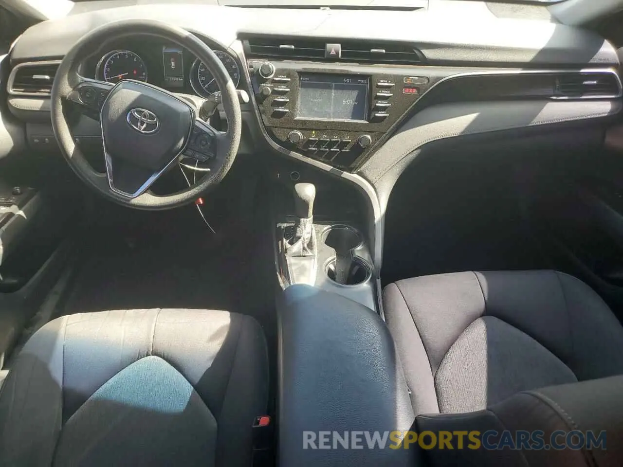 8 Photograph of a damaged car 4T1B11HK7KU794794 TOYOTA CAMRY 2019
