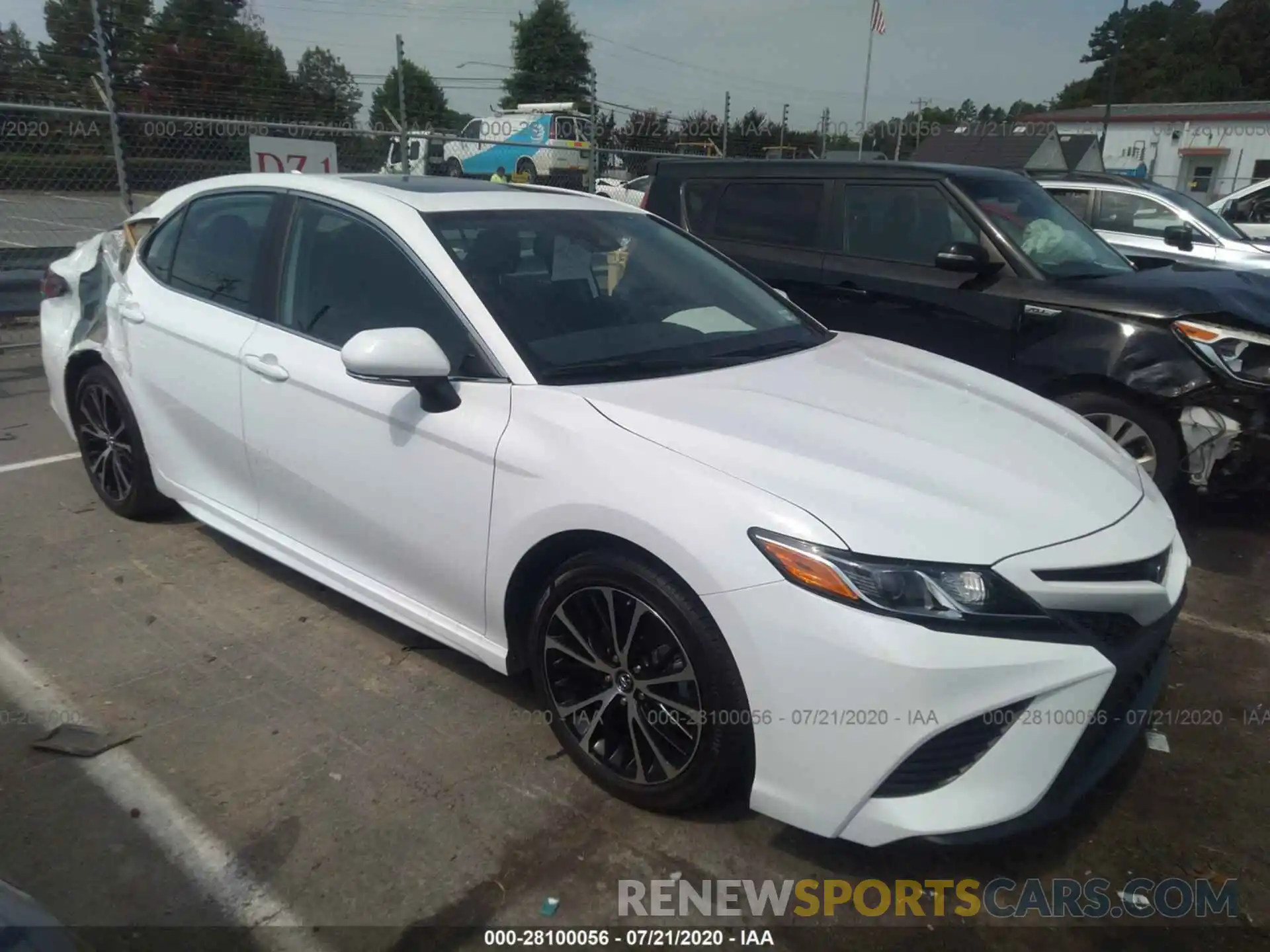 1 Photograph of a damaged car 4T1B11HK7KU798568 TOYOTA CAMRY 2019