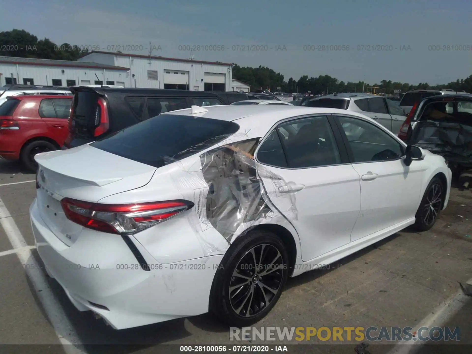 6 Photograph of a damaged car 4T1B11HK7KU798568 TOYOTA CAMRY 2019