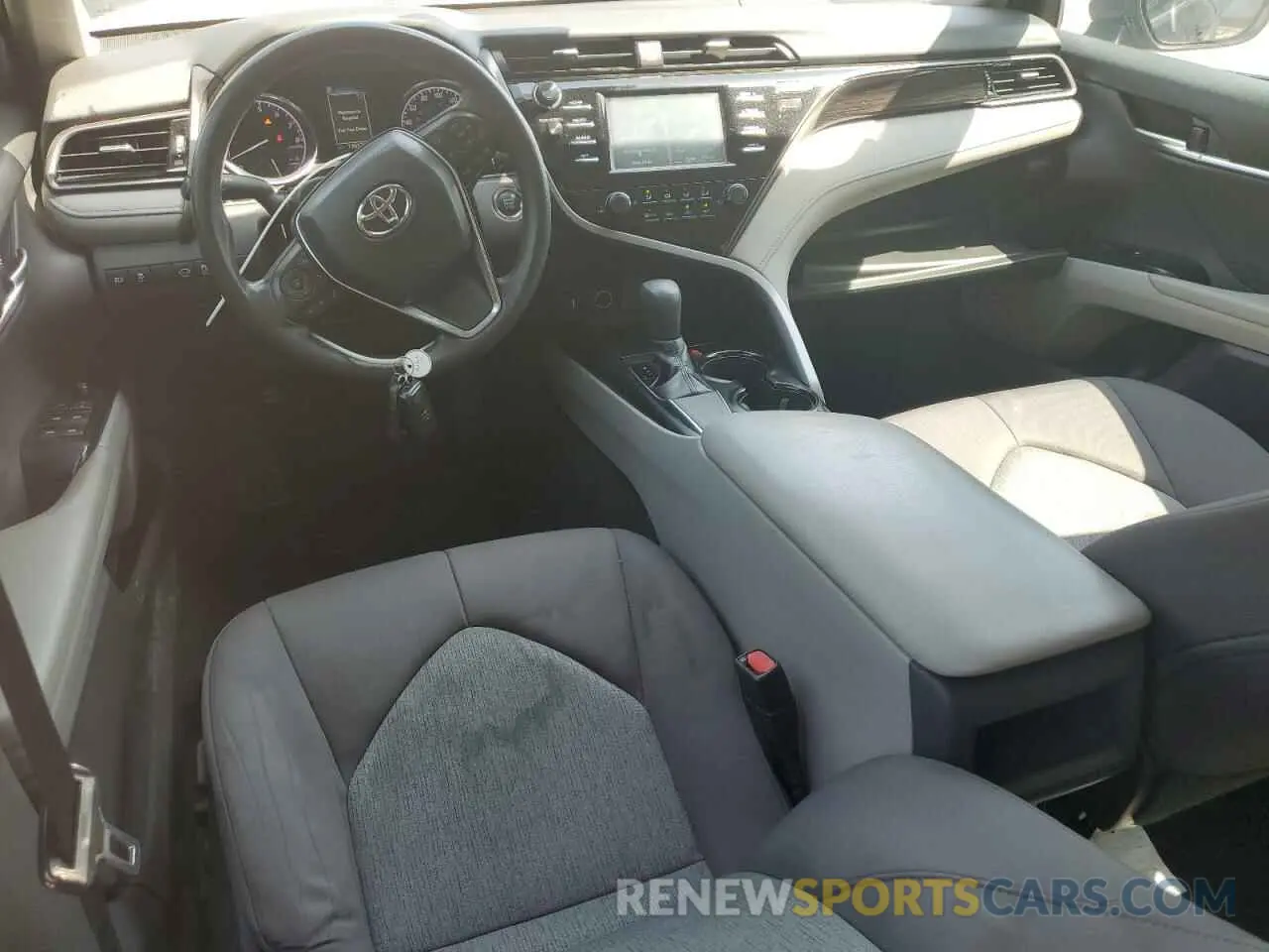 8 Photograph of a damaged car 4T1B11HK7KU810251 TOYOTA CAMRY 2019