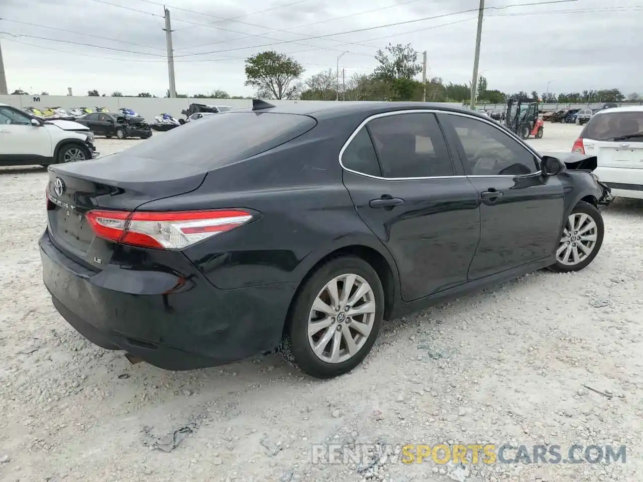 3 Photograph of a damaged car 4T1B11HK7KU810699 TOYOTA CAMRY 2019