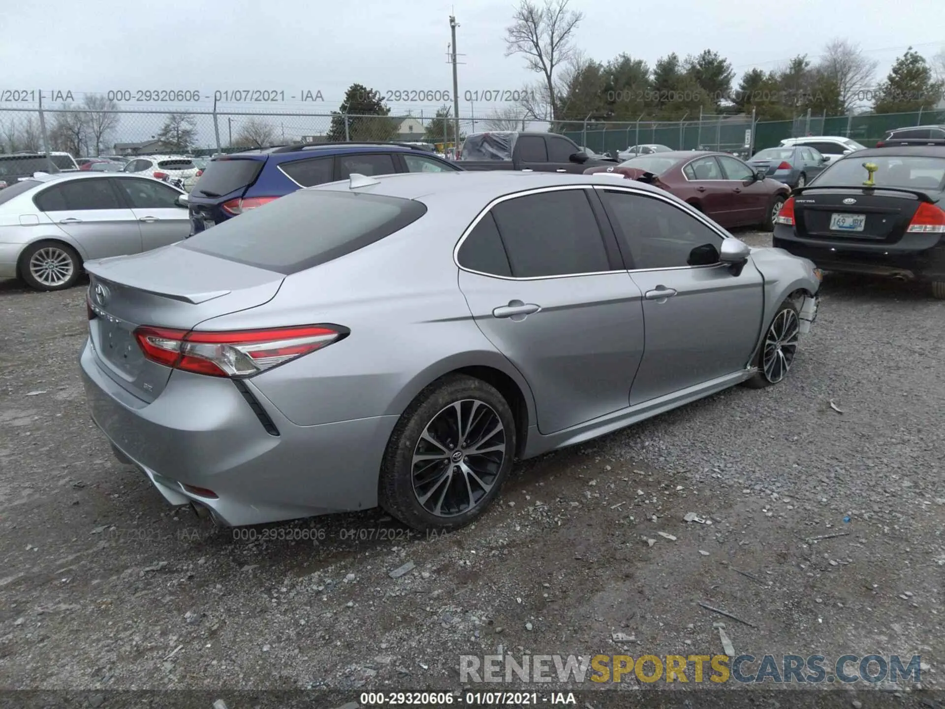 4 Photograph of a damaged car 4T1B11HK7KU811674 TOYOTA CAMRY 2019