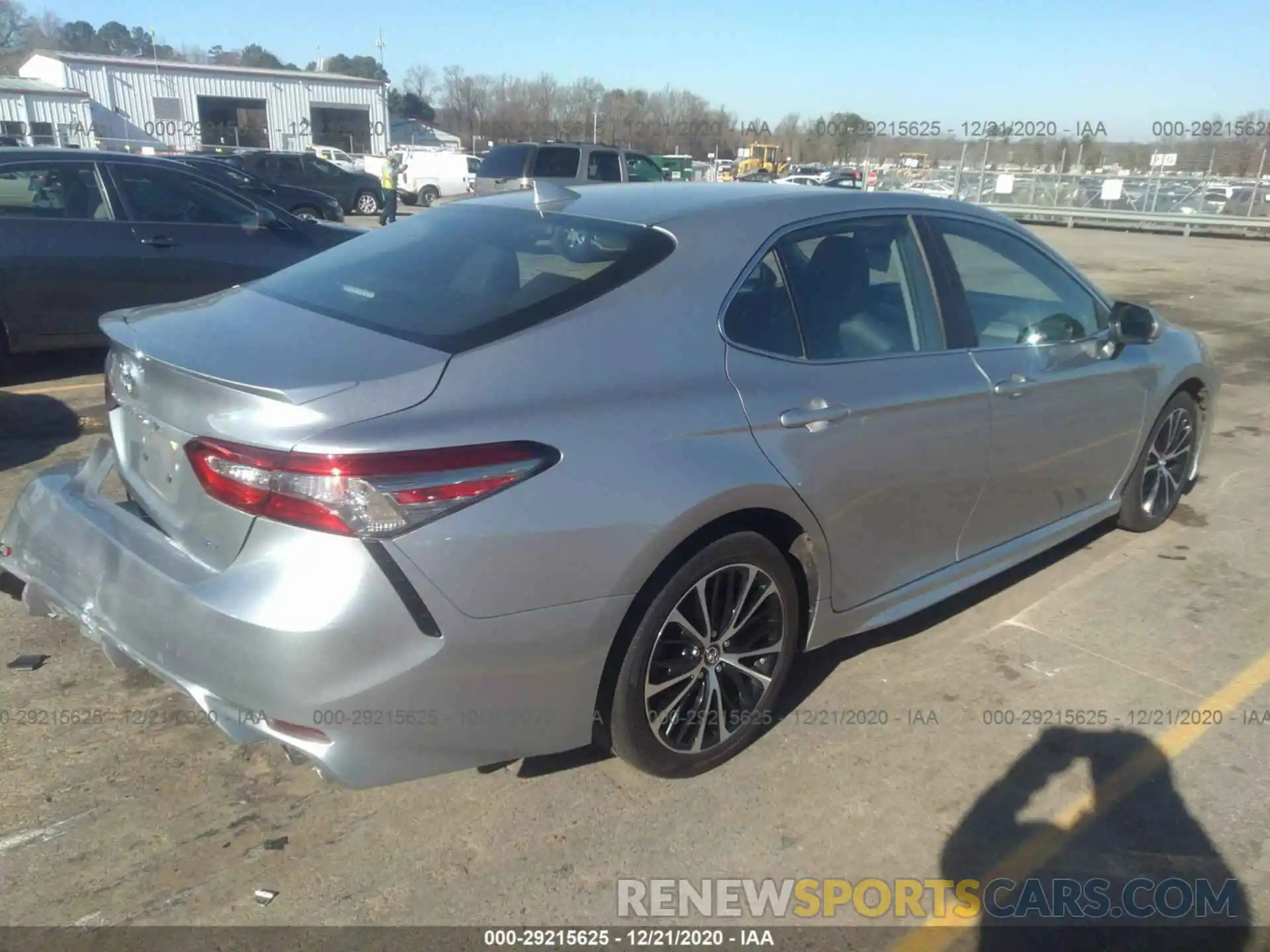 4 Photograph of a damaged car 4T1B11HK7KU813635 TOYOTA CAMRY 2019