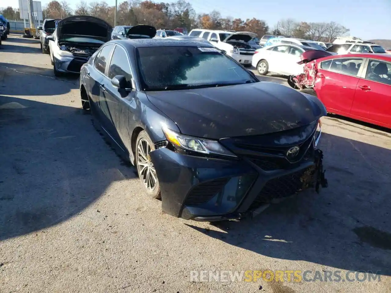 1 Photograph of a damaged car 4T1B11HK7KU818446 TOYOTA CAMRY 2019