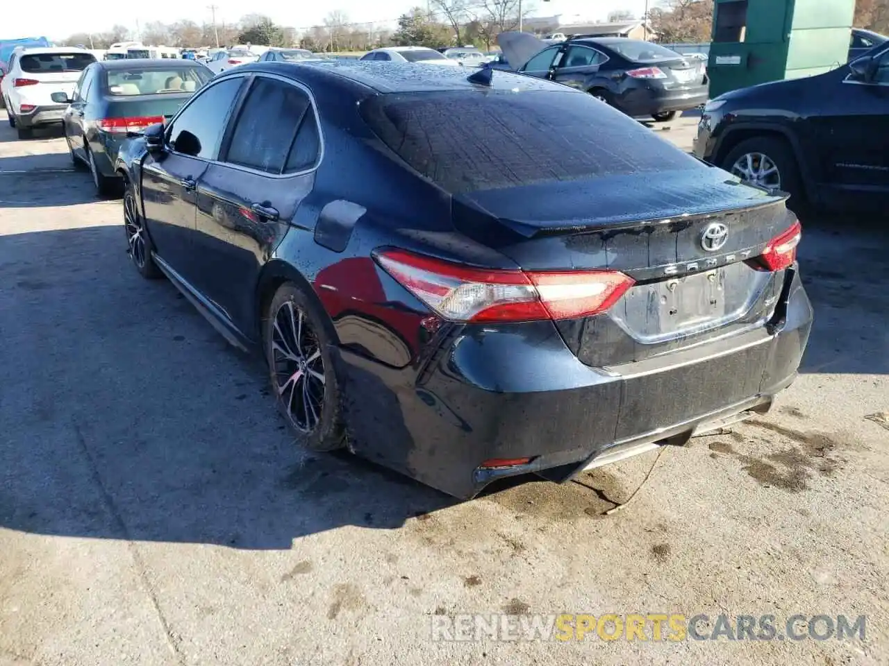 3 Photograph of a damaged car 4T1B11HK7KU818446 TOYOTA CAMRY 2019