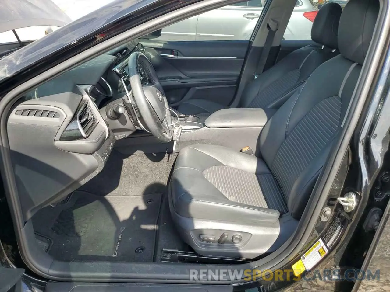 7 Photograph of a damaged car 4T1B11HK7KU820746 TOYOTA CAMRY 2019