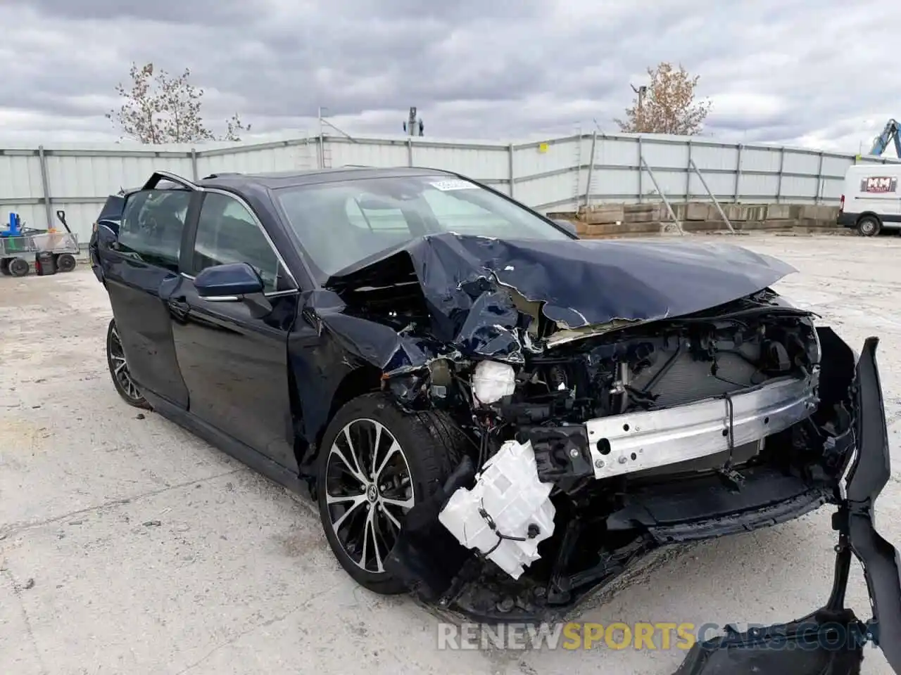 1 Photograph of a damaged car 4T1B11HK7KU825106 TOYOTA CAMRY 2019